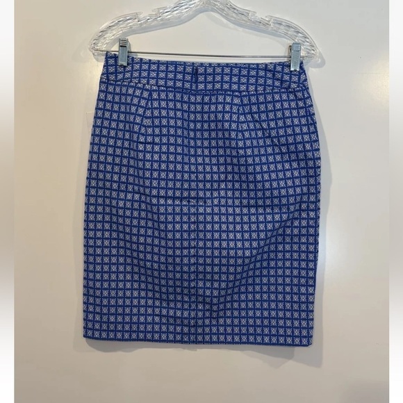 NWT The Limited Blue Geometric Print Pencil Skirt Womens Size 2 (1679) - Picture 2 of 5